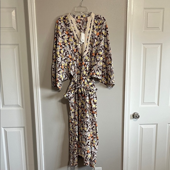 Tory Burch Dresses & Skirts - Tory Burch Printed Balloon Sleeve Floral Maxi Dress